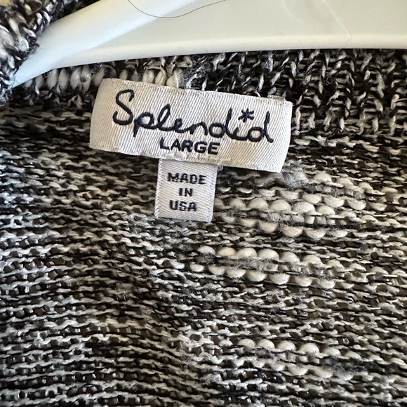 Splendid Sweater - Picture 2 of 4